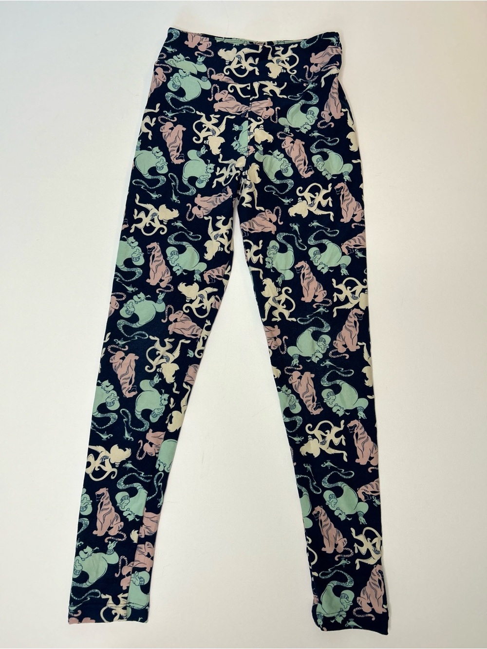 LuLaRoe Disney Aladdin Leggings Tween Size Navy Genie Rajah Abu Print